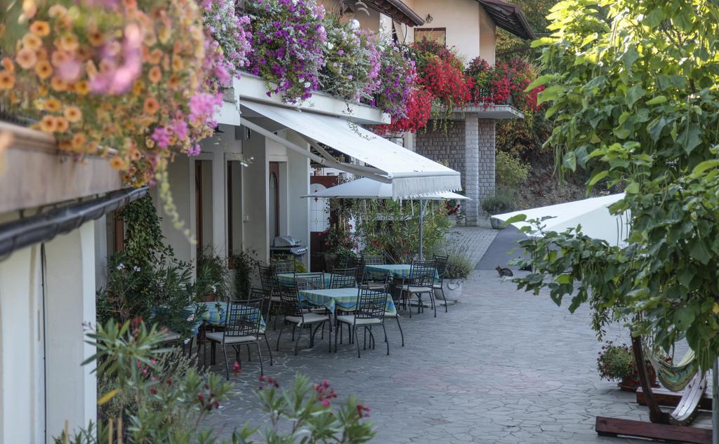 Tourist Farm Pri Andrejevih Villa Narin Exterior photo